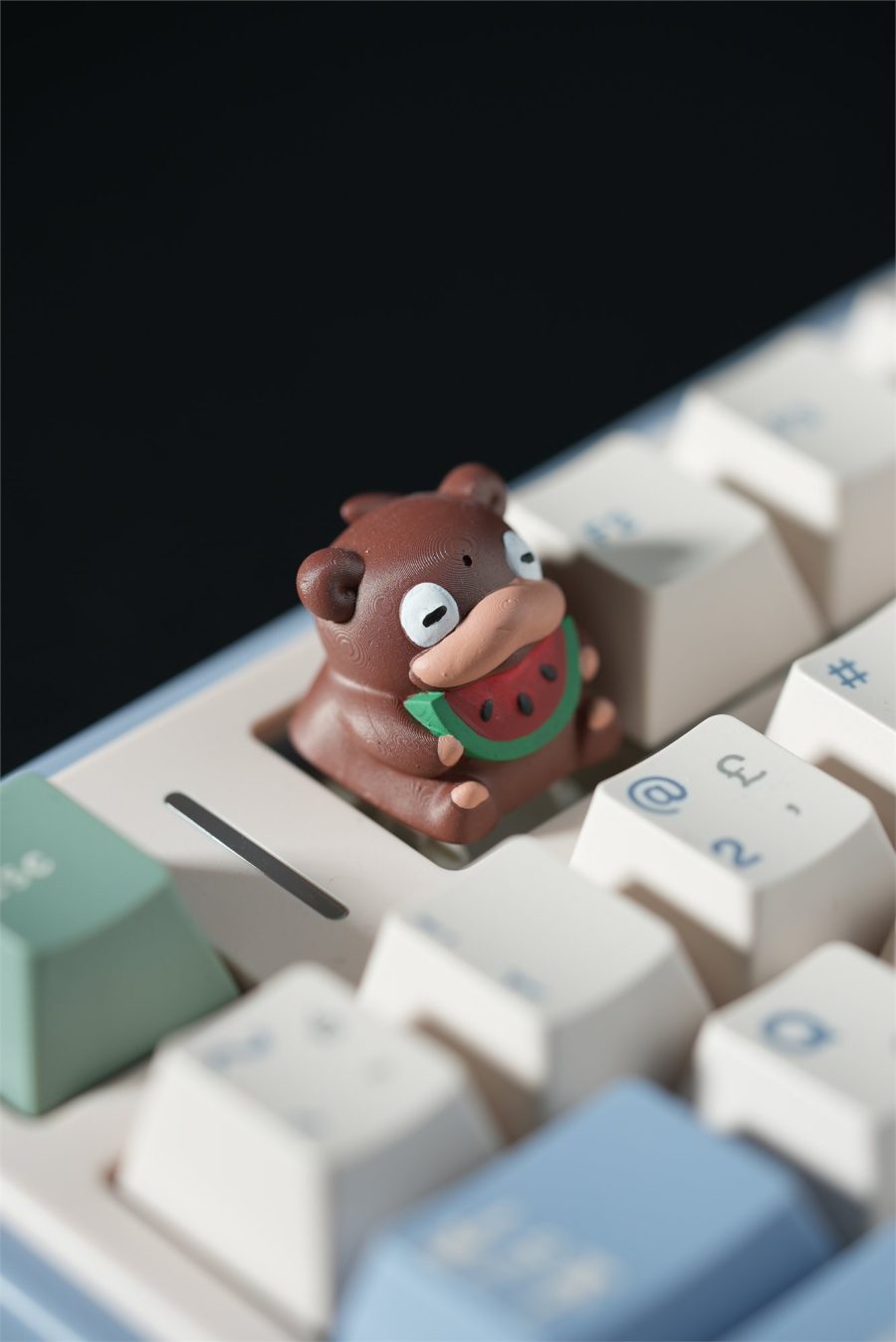 Artisan Keycap No. 019