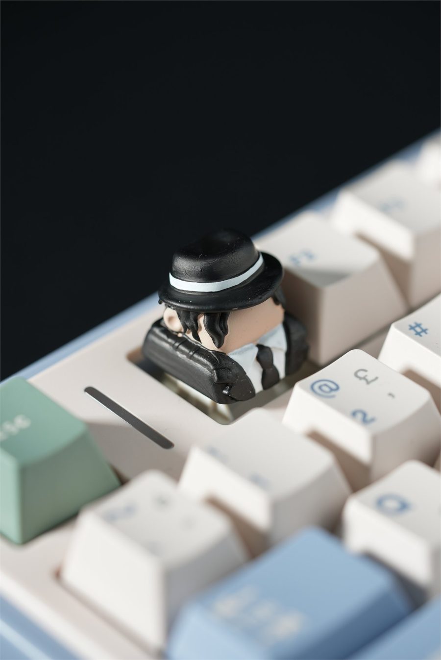 Artisan Keycap No. 024