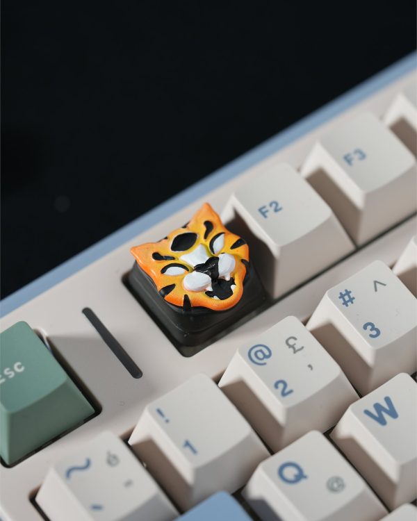Artisan Keycap No. 141