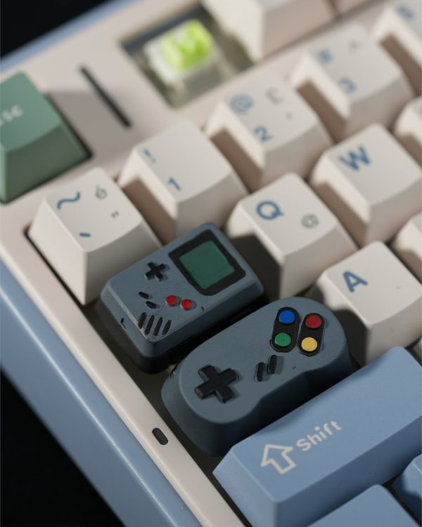 Artisan Keycap No. 147