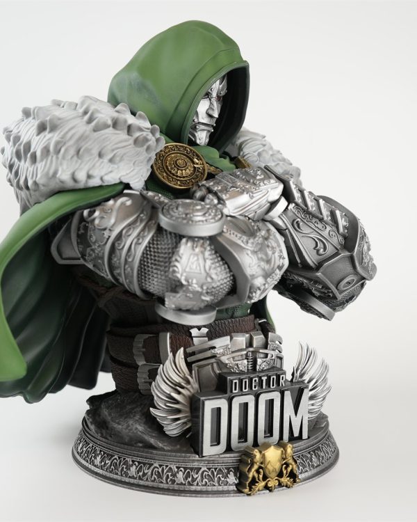 Doctor Doom Büst